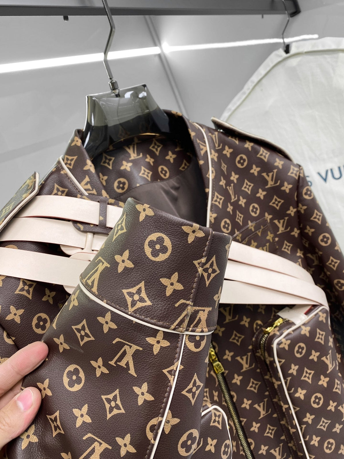 High-End Custom Jacket - 154