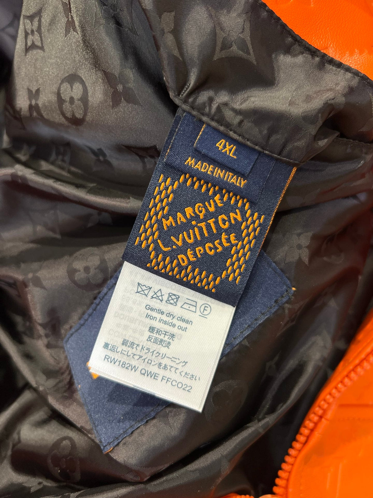 High-End Custom Jacket - 513