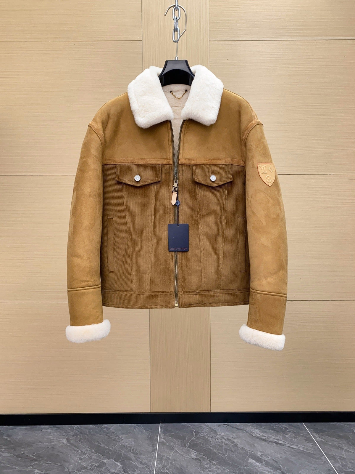 High-End Custom Jacket - 622