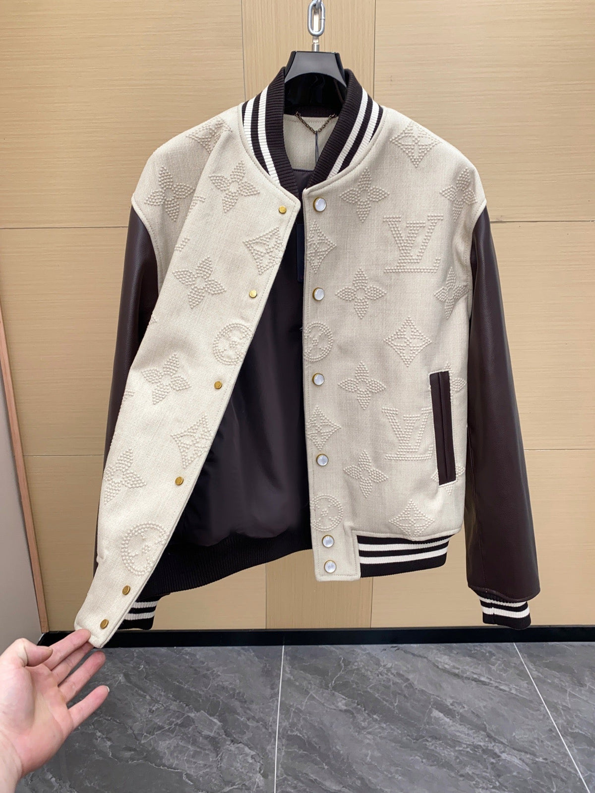 High-End Custom Jacket - 615