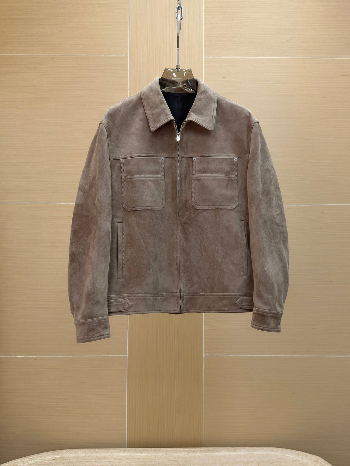 High-End Custom Jacket - 586