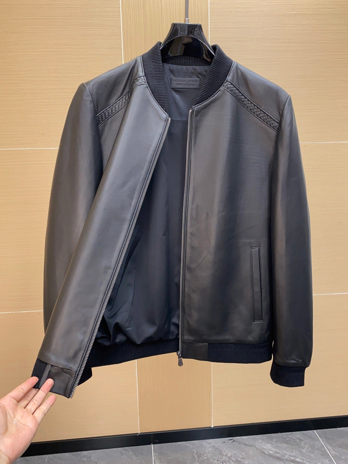 High-End Custom Jacket - 598