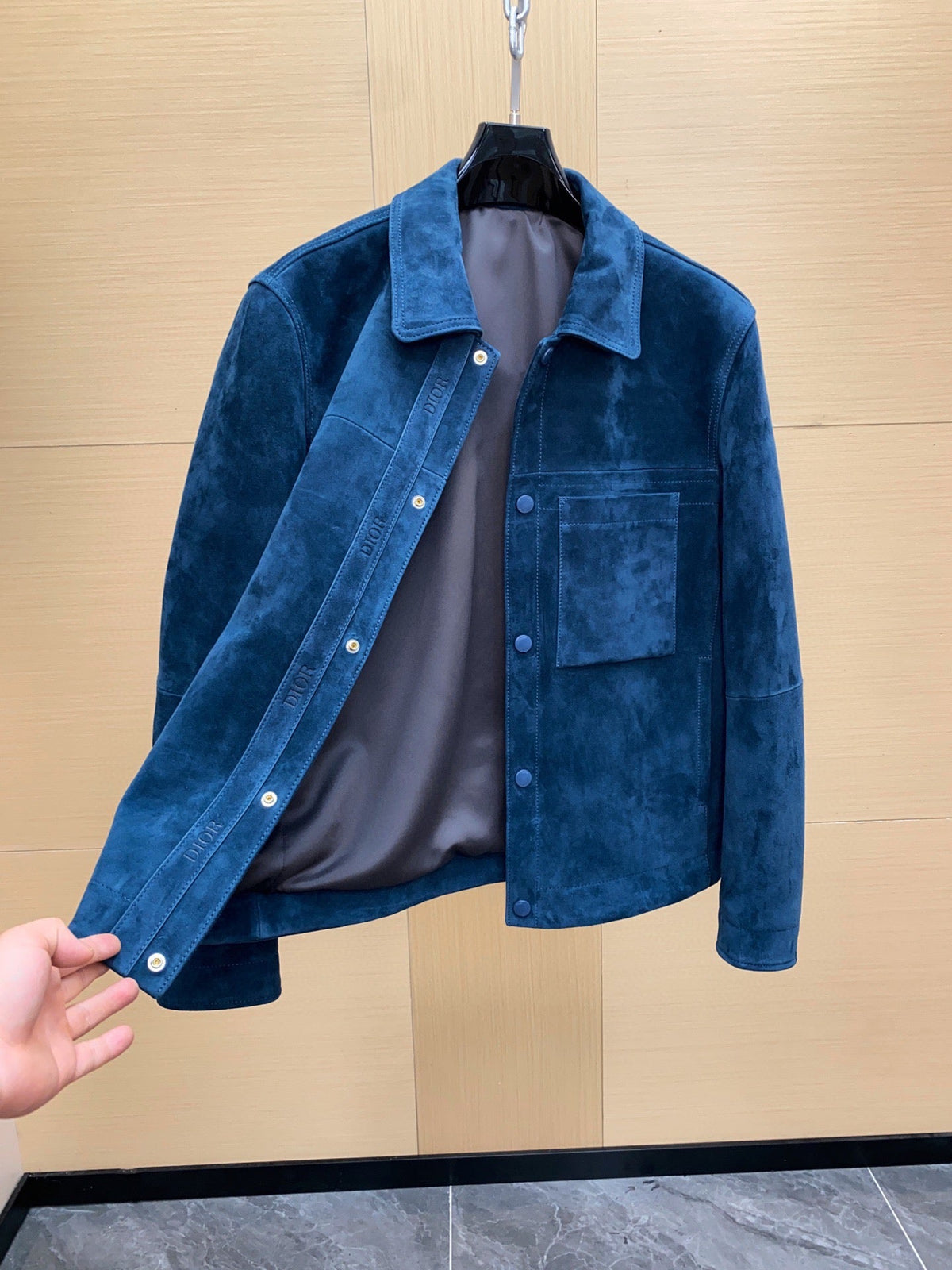 High-End Custom Jacket - 593
