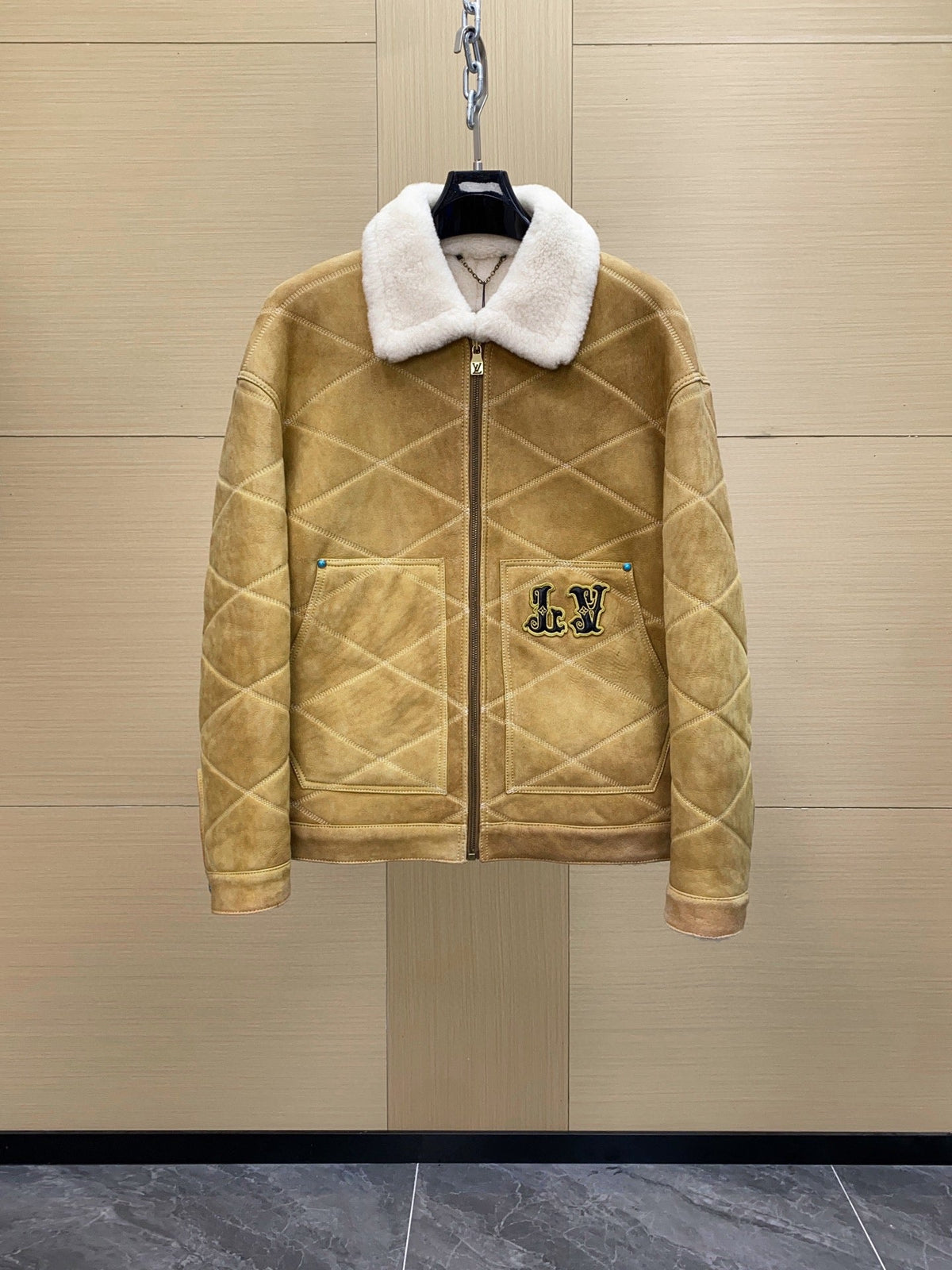 High-End Custom Jacket - 563