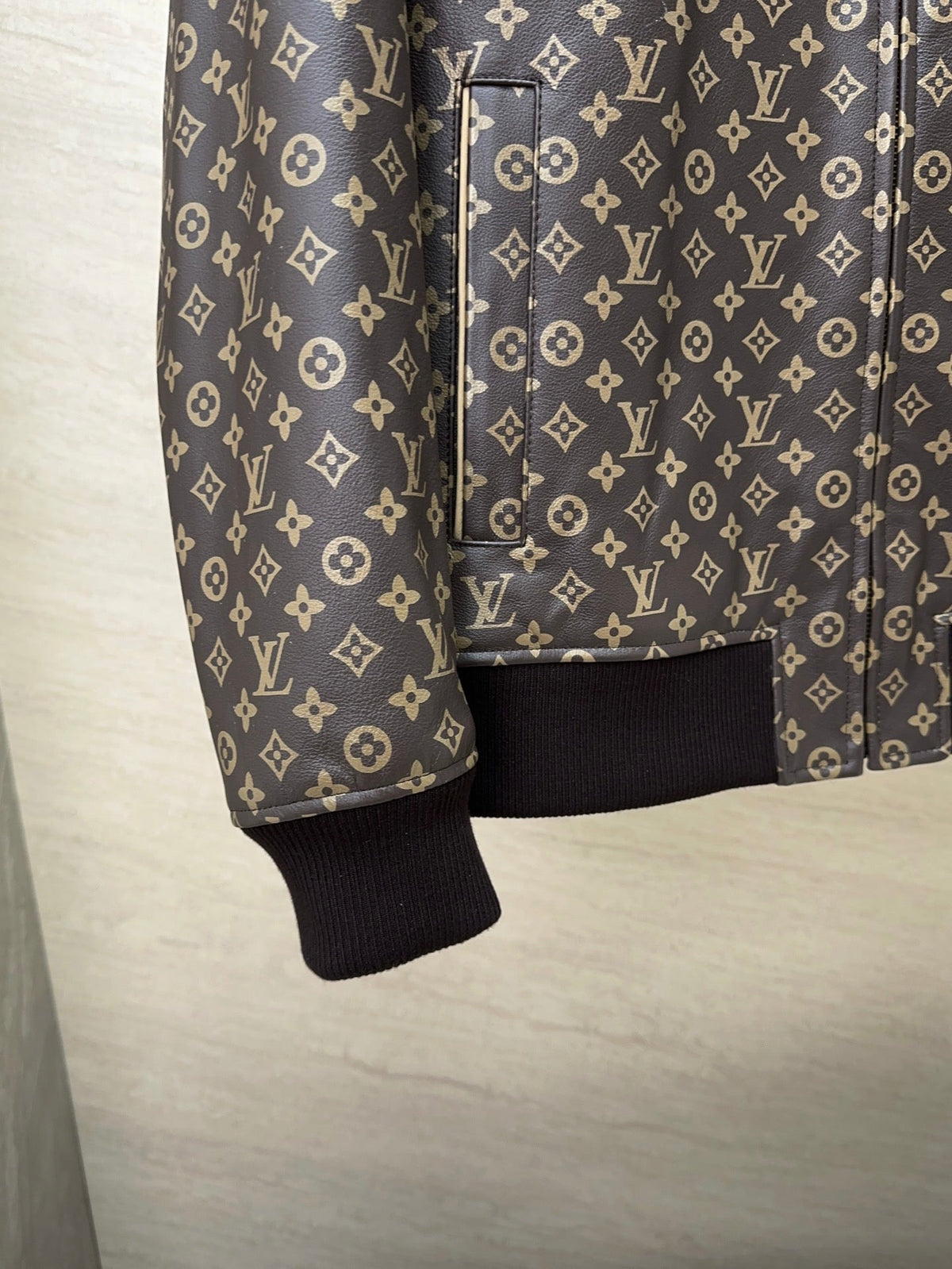 High-End Custom Jacket - 118