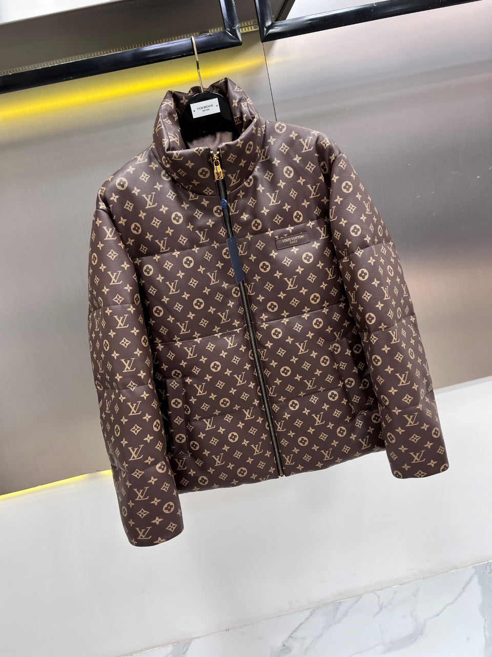 High-End Custom Jacket - 527