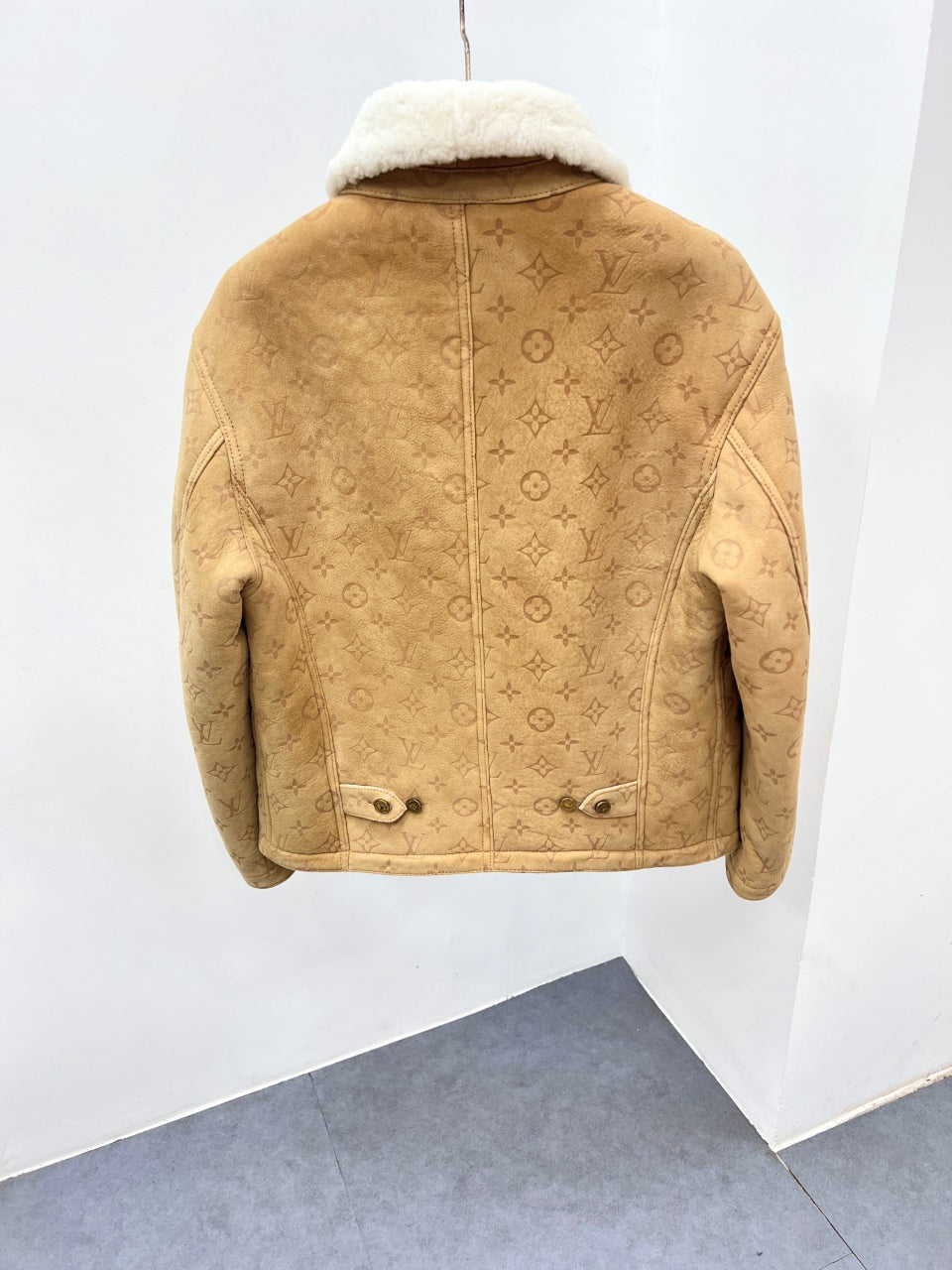 High-End Custom Jacket - 177