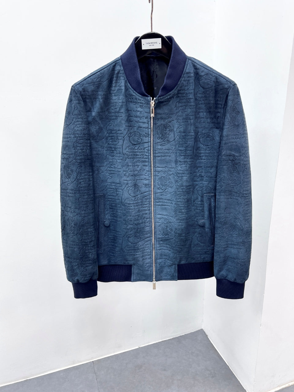 High-End Custom Jacket - 675