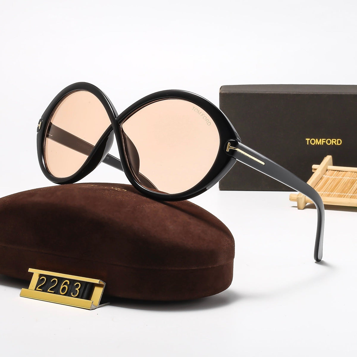 Fashion Eyewear: Elevate Your Style with Exquisite Craftsmanship-551