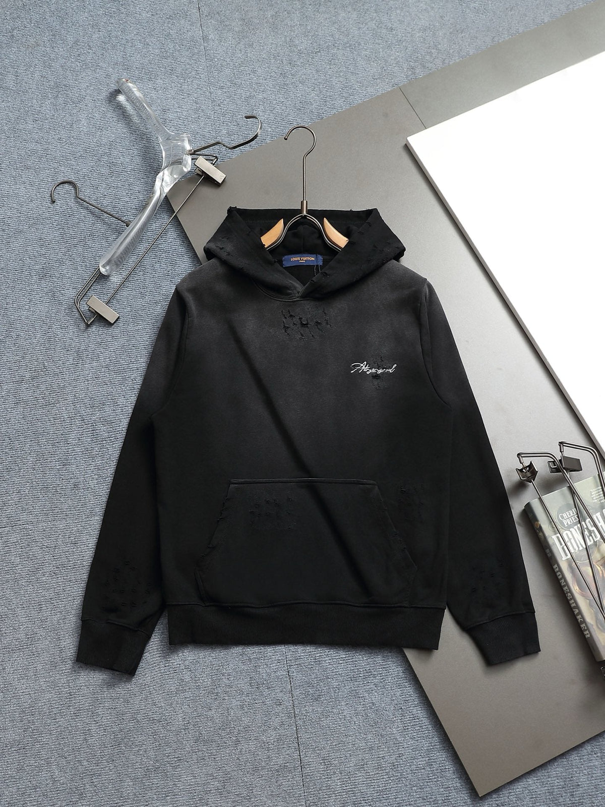 Classic Fit Hoodie-1000