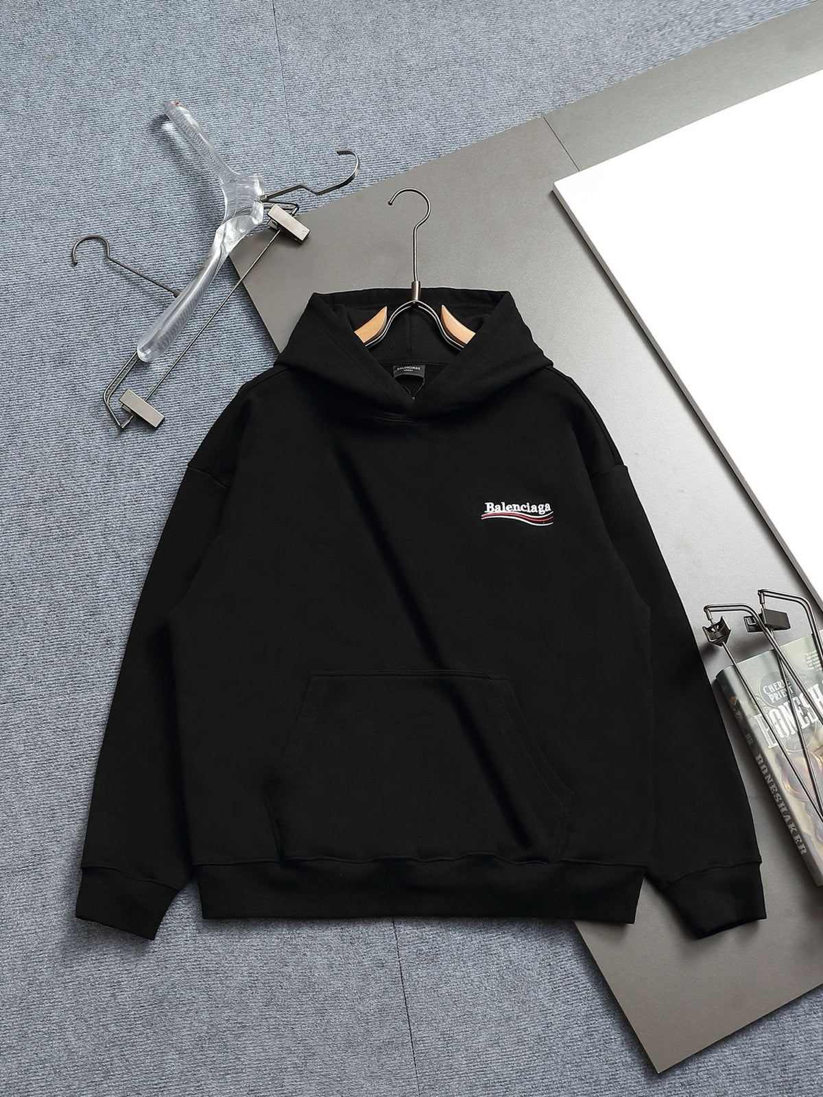 Classic Fit Hoodie-1001