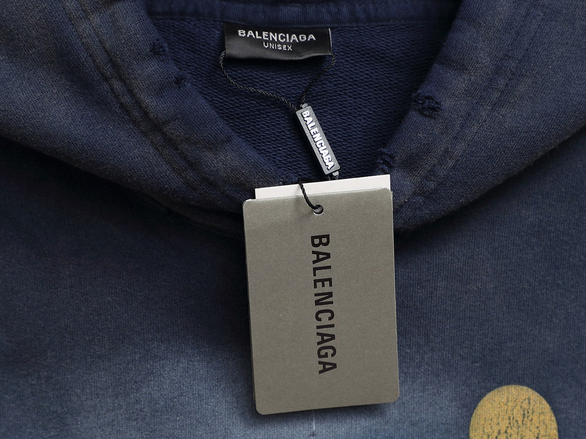 Classic Fit Hoodie-1002