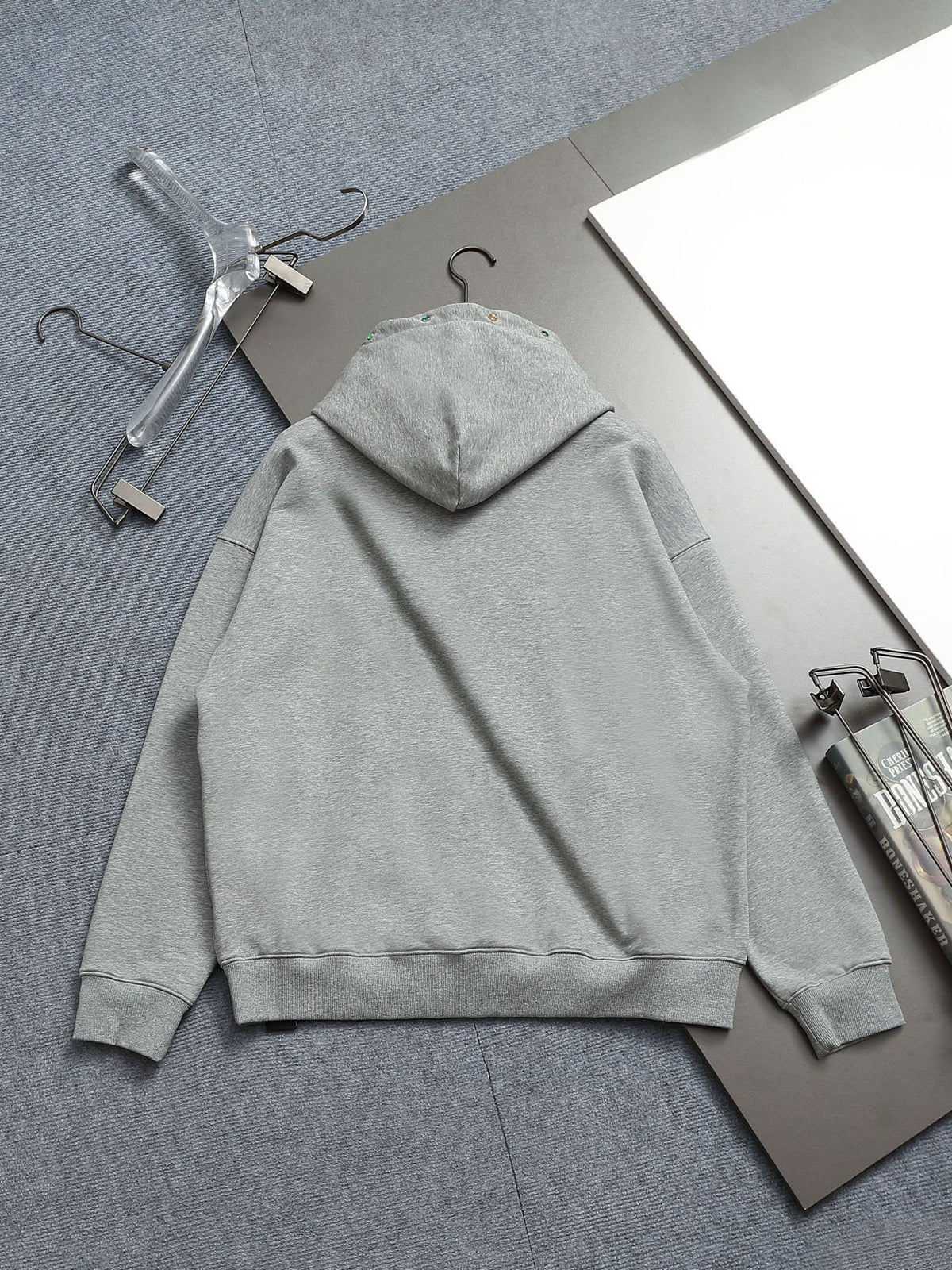 Classic Fit Hoodie-1003