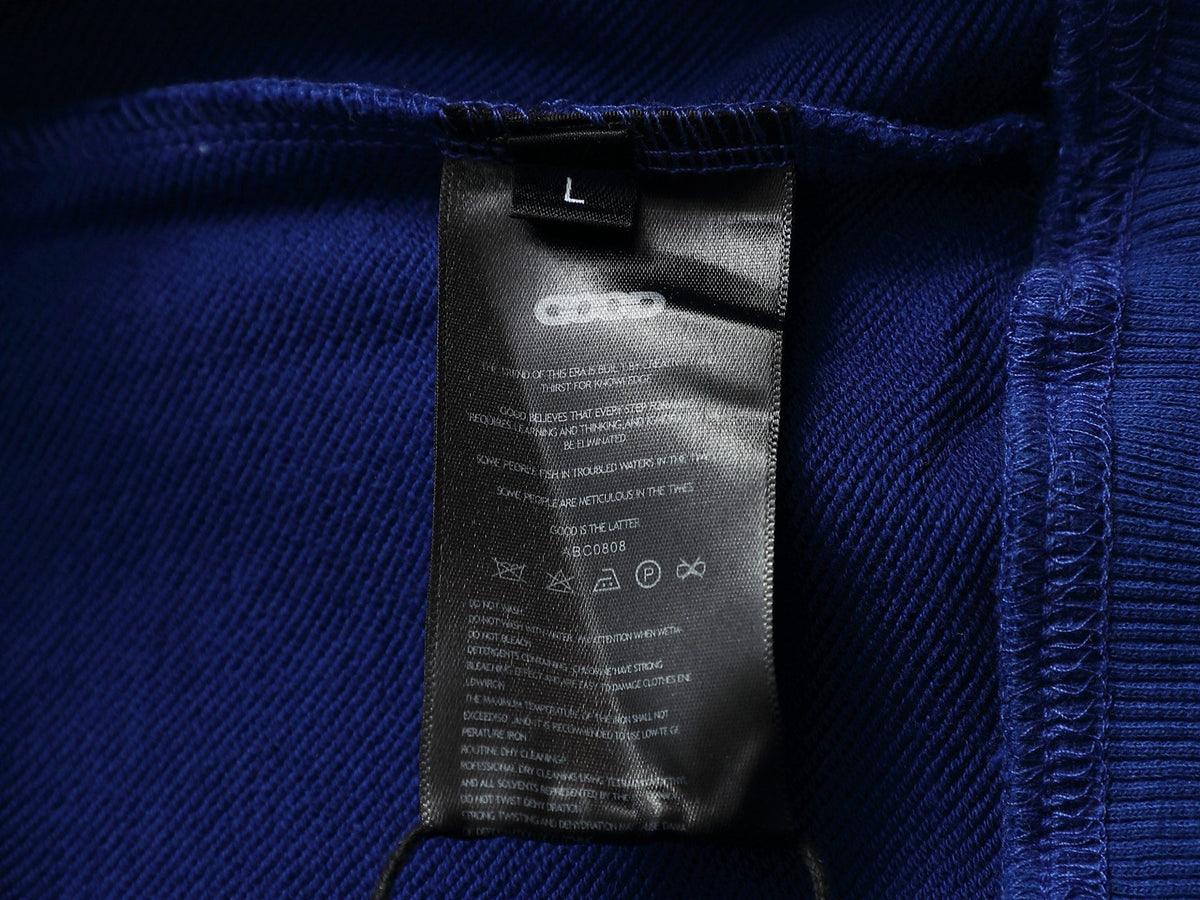 Classic Fit Hoodie-1004