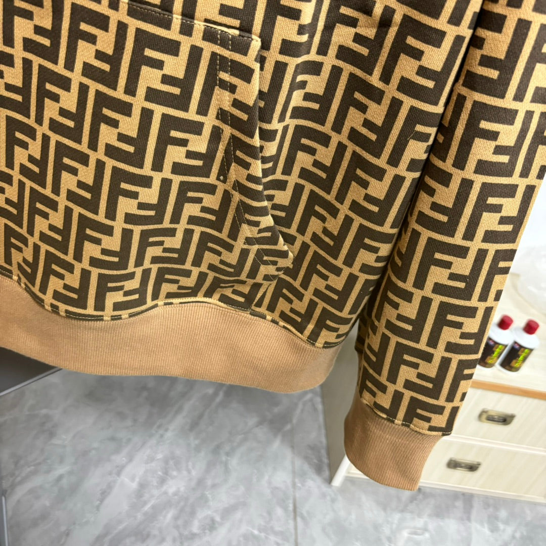 Classic Fit Hoodie-1007