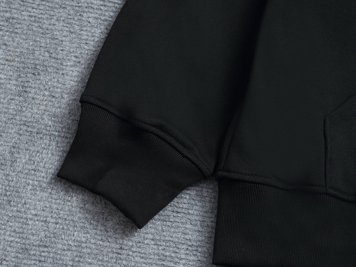 Classic Fit Hoodie-1013