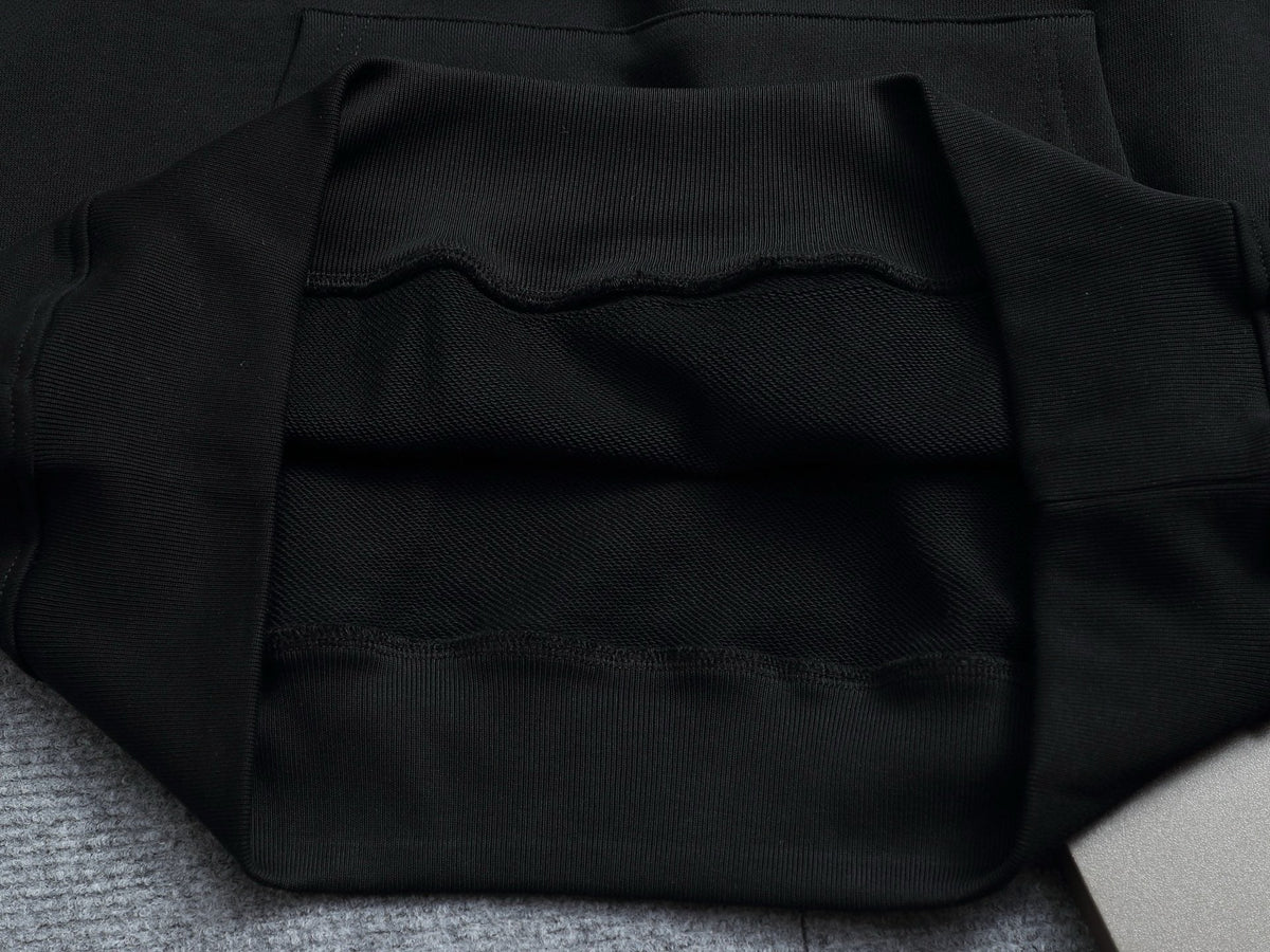 Classic Fit Hoodie-1013