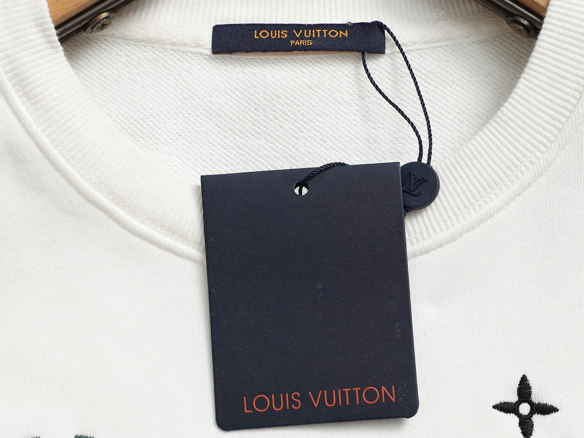 Classic Fashion Sweater-1008