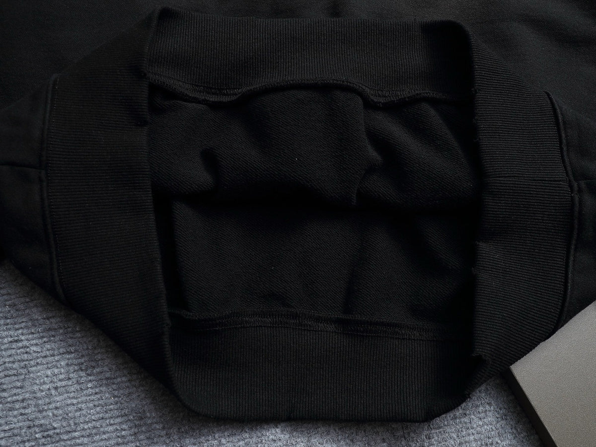 Classic Fit Hoodie-1014