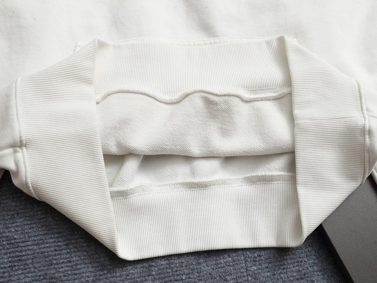 Classic Fit Hoodie-1017