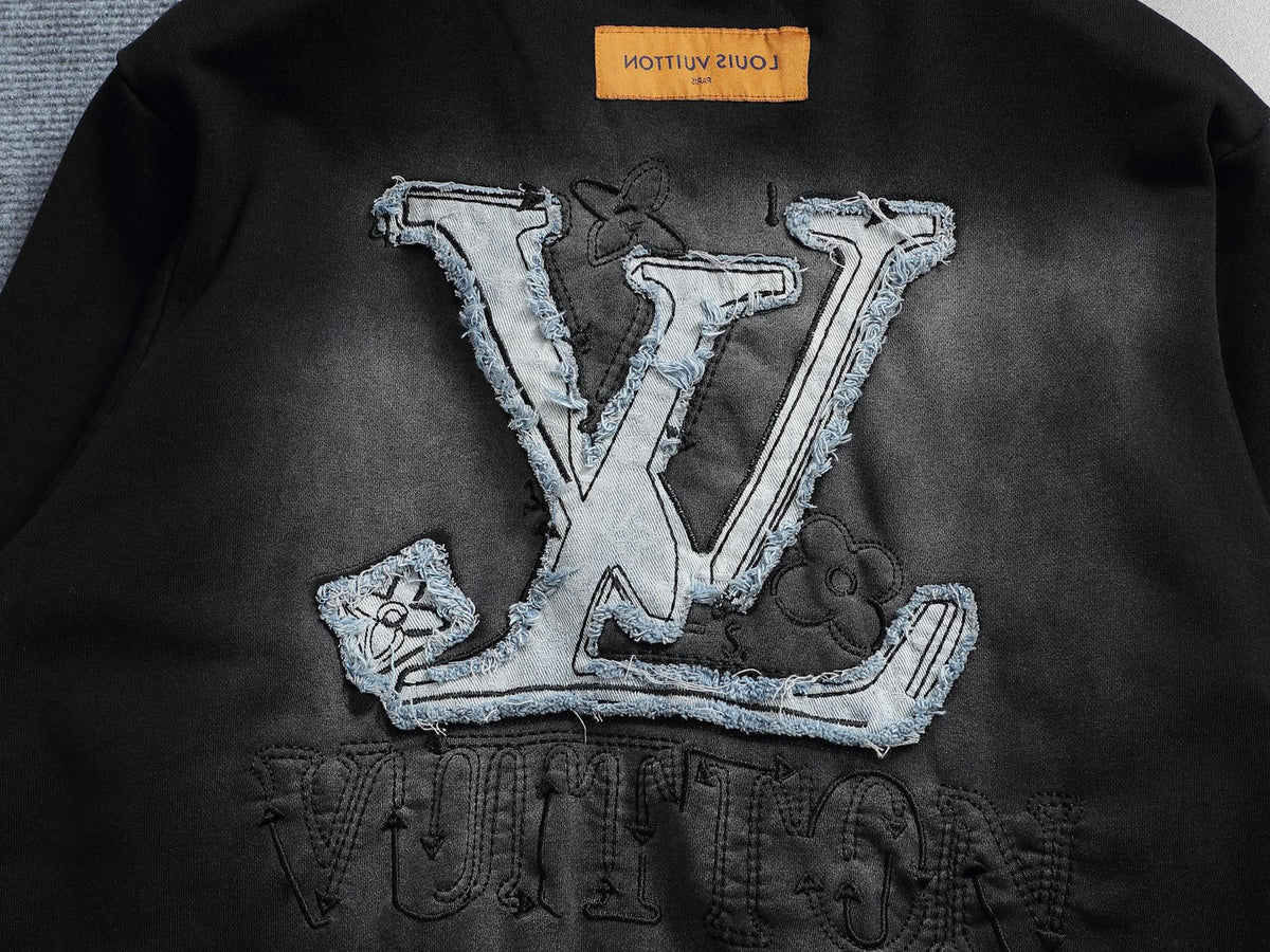 Classic Fit Hoodie-1017