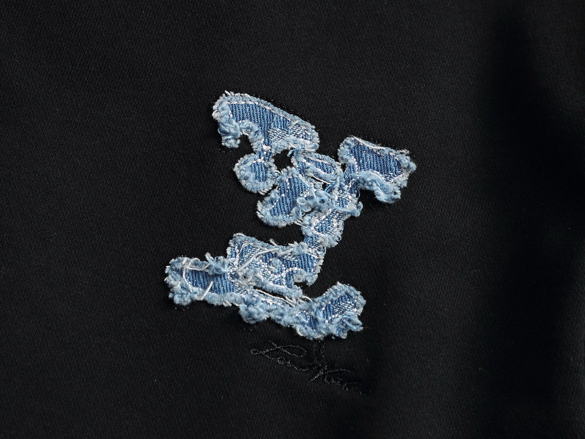 Classic Fit Hoodie-1019