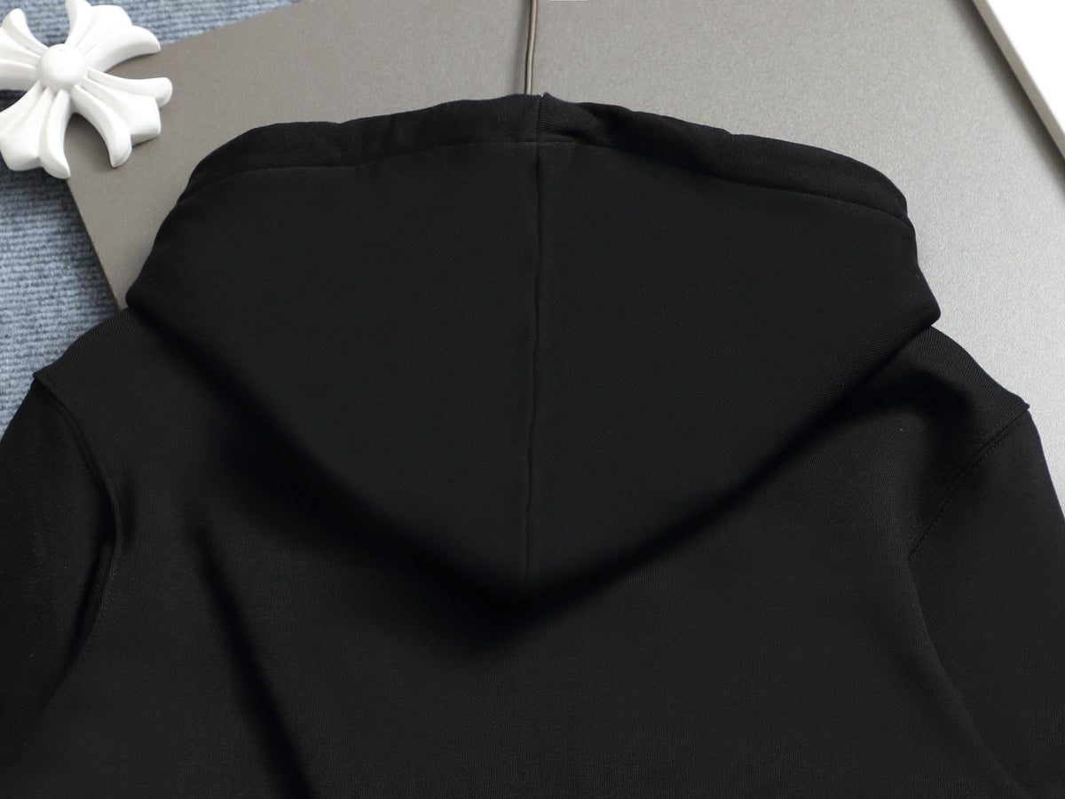 Classic Fit Hoodie-1025