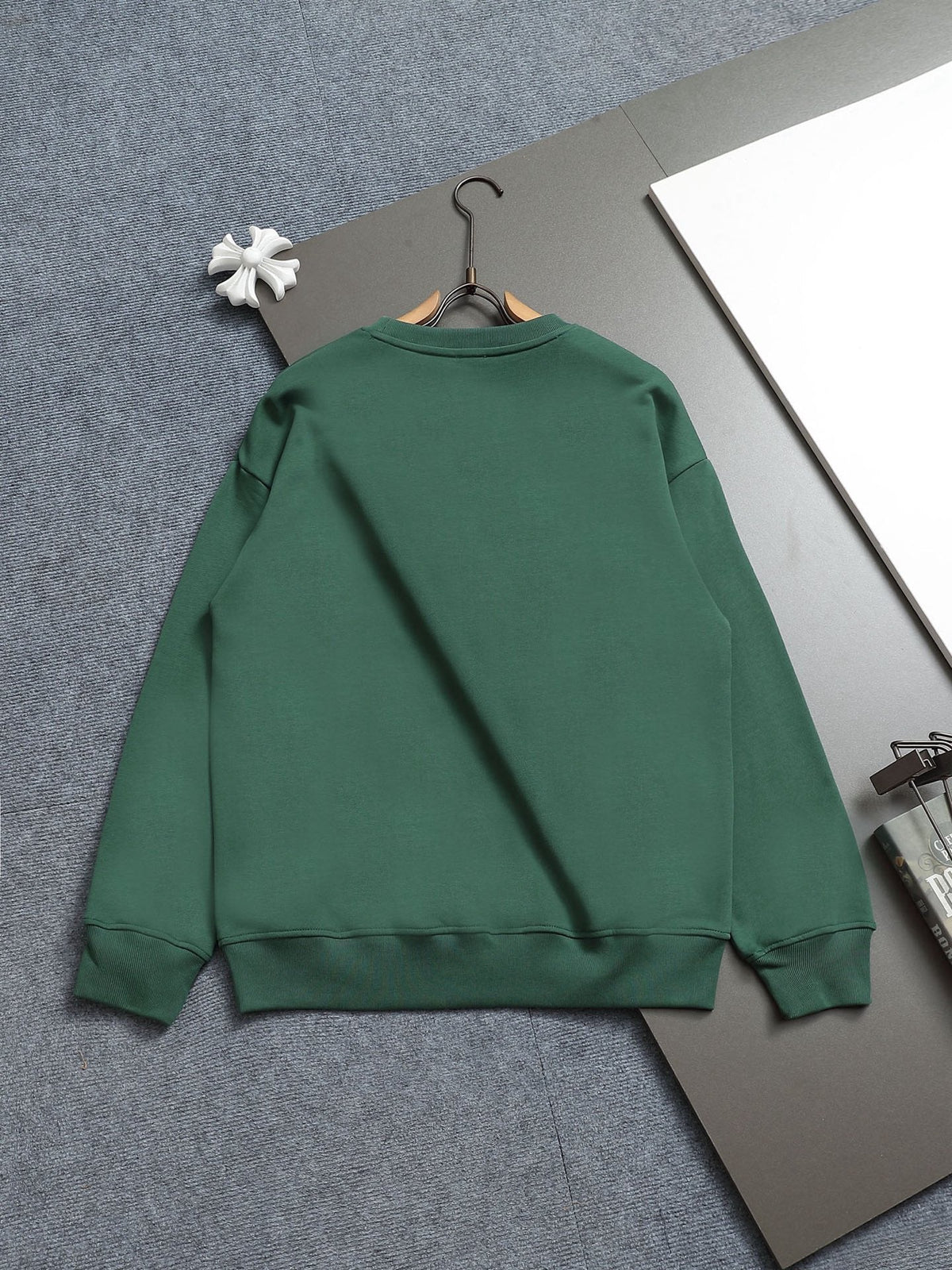Classic Fashion Sweater-1048
