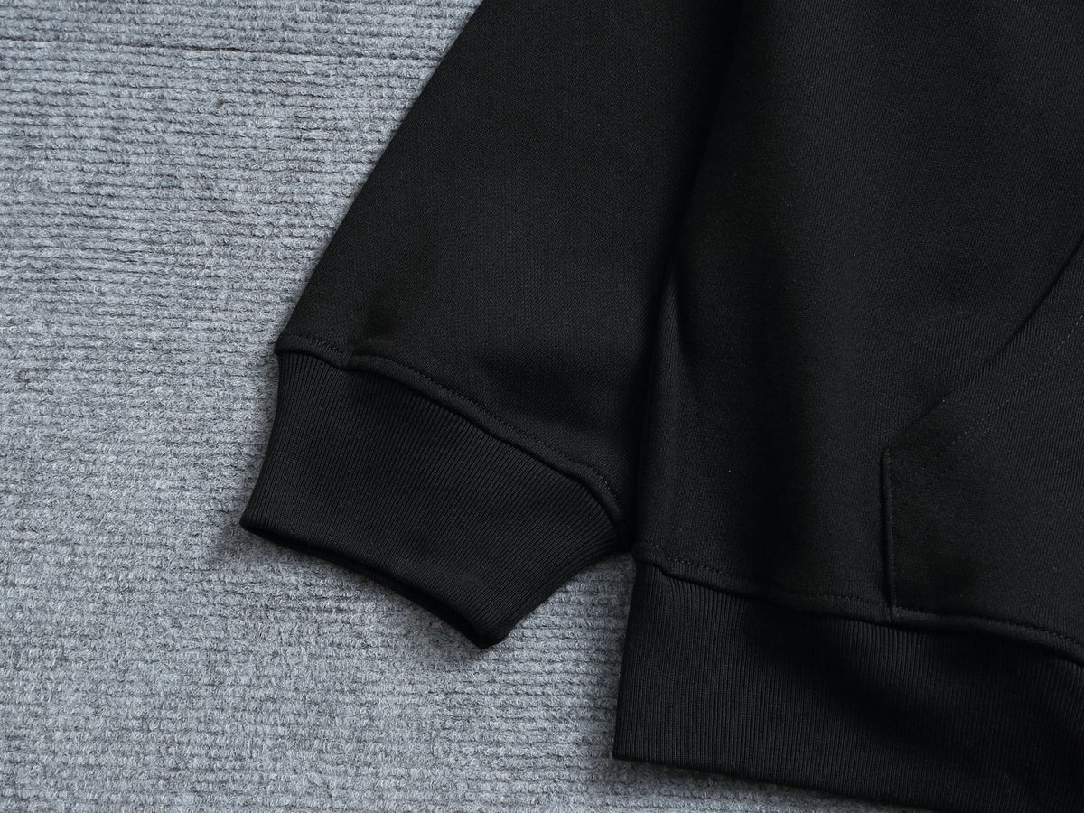 Classic Fit Hoodie-1028