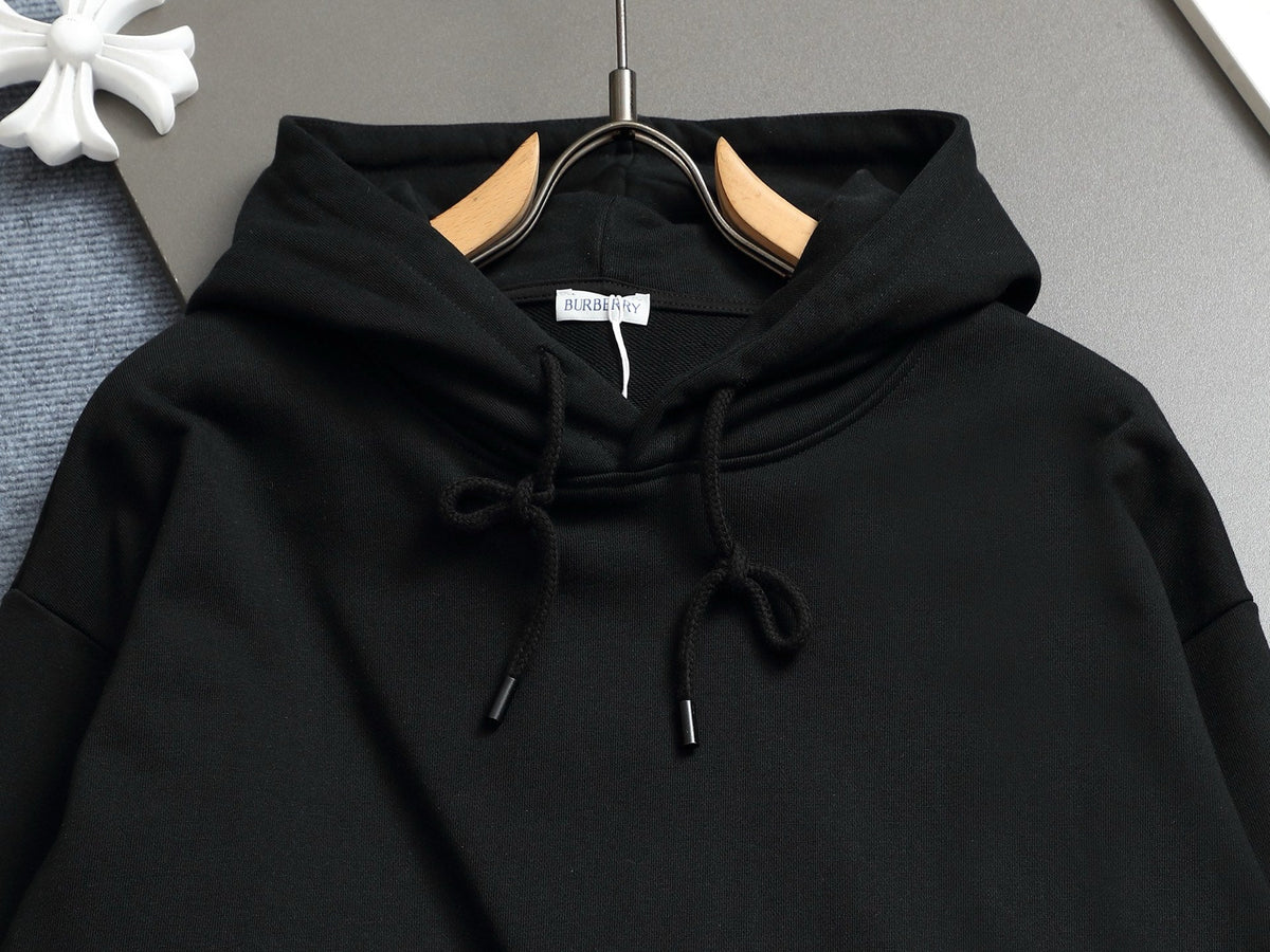 Classic Fit Hoodie-1027