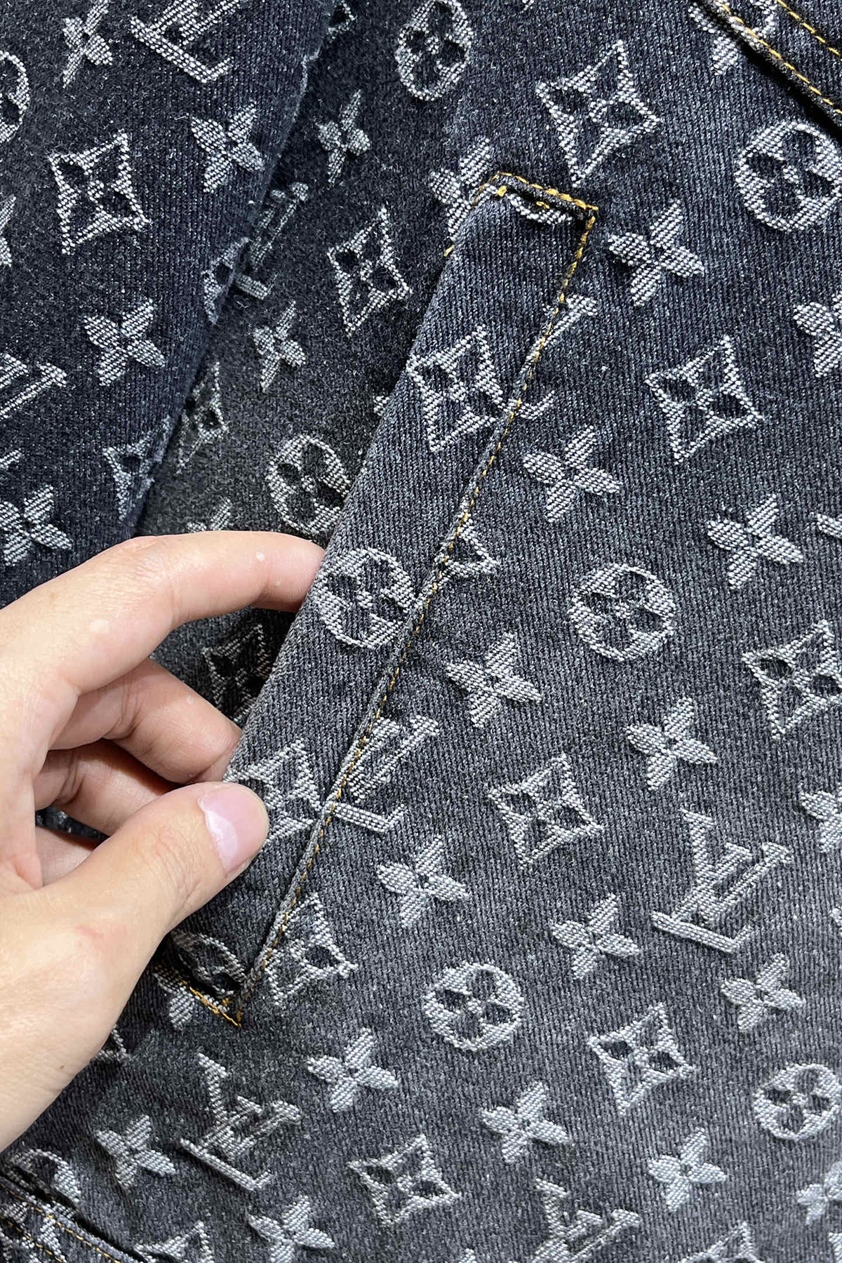 Chic Comfort Jacket-1017