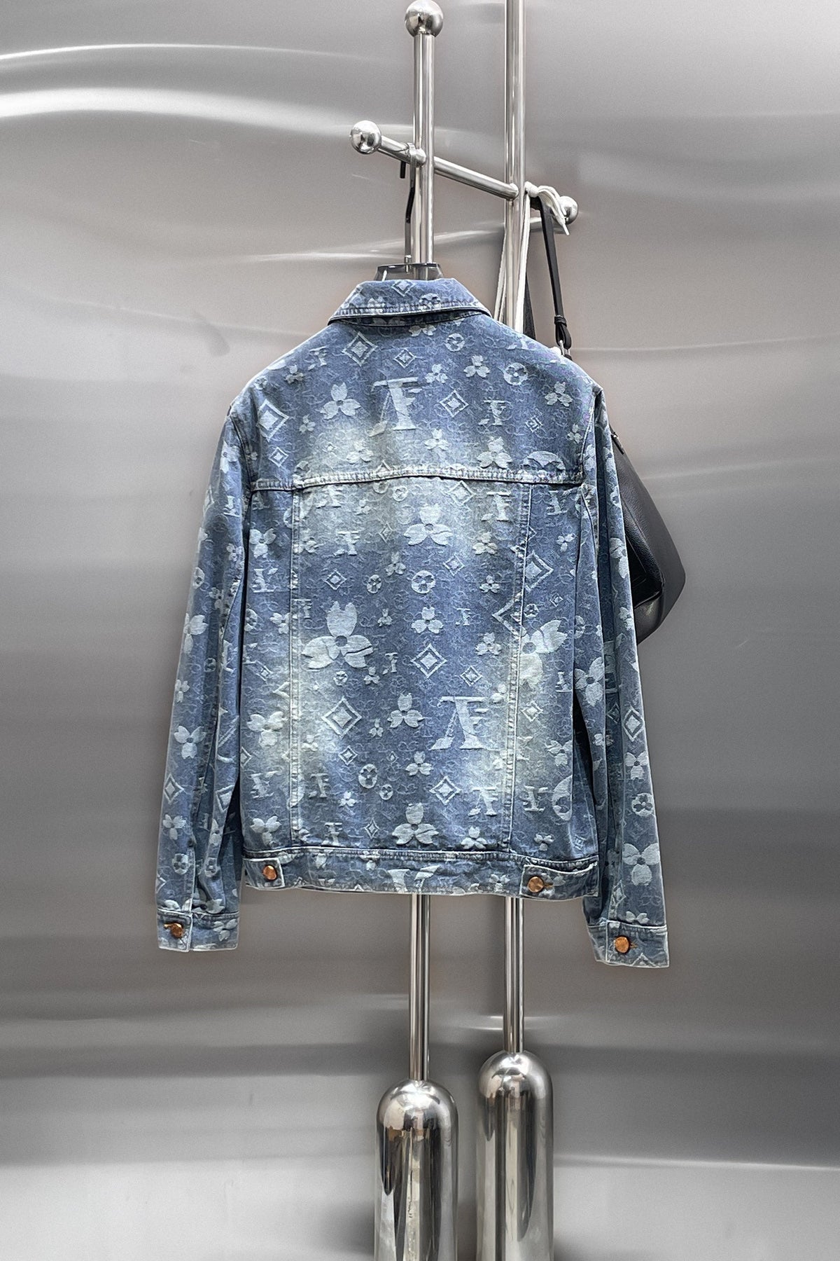 Chic Comfort Jacket-1025