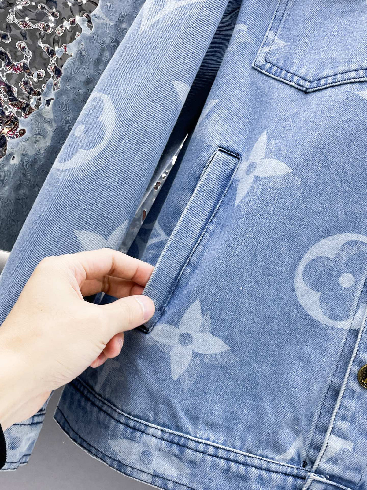 Chic Comfort Jacket-1034