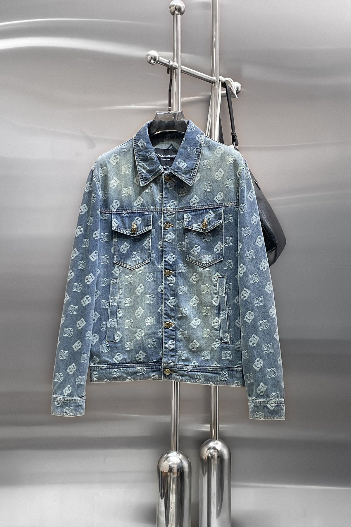 Chic Comfort Jacket-1038