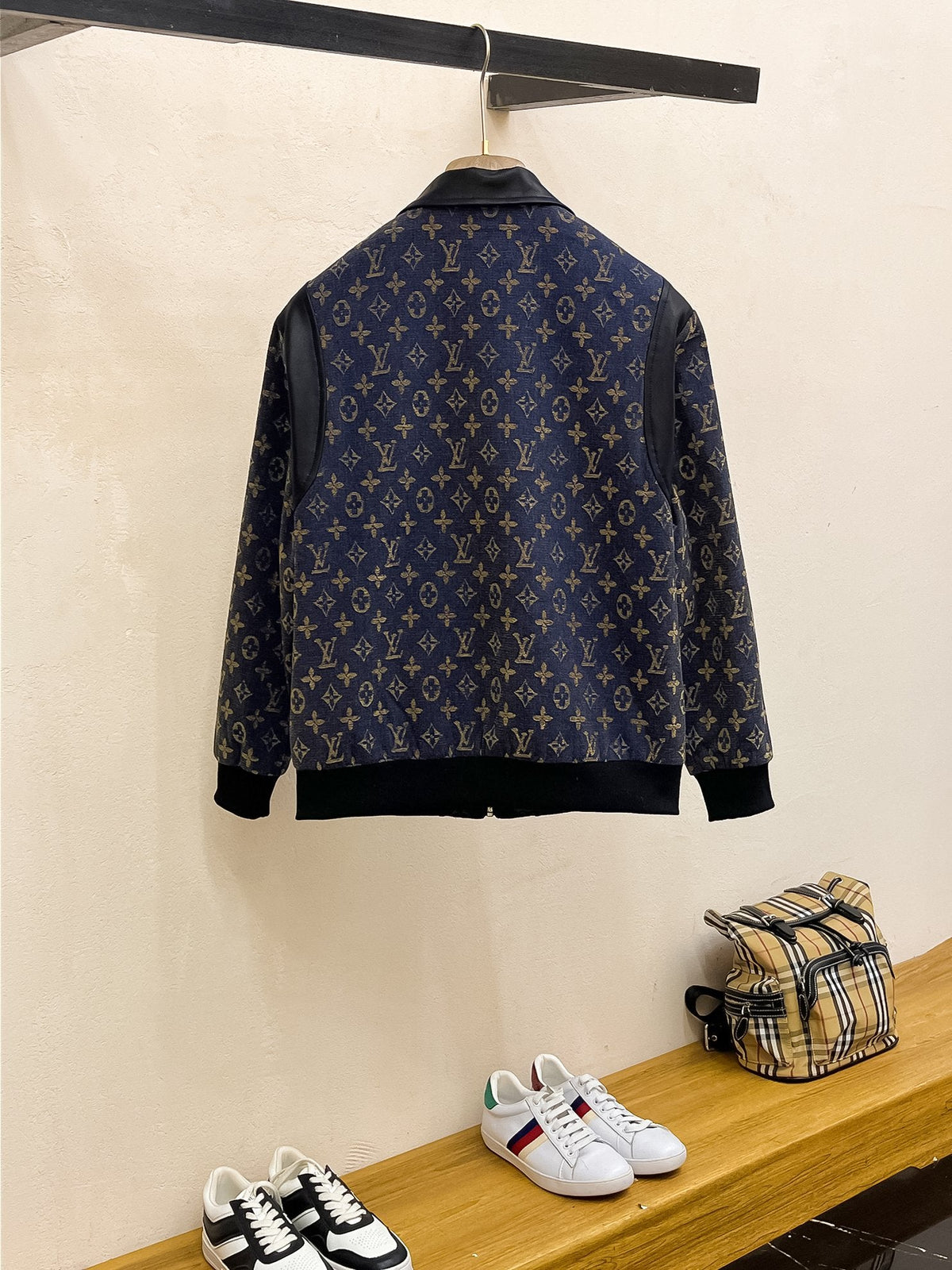 Chic Comfort Jacket-1041