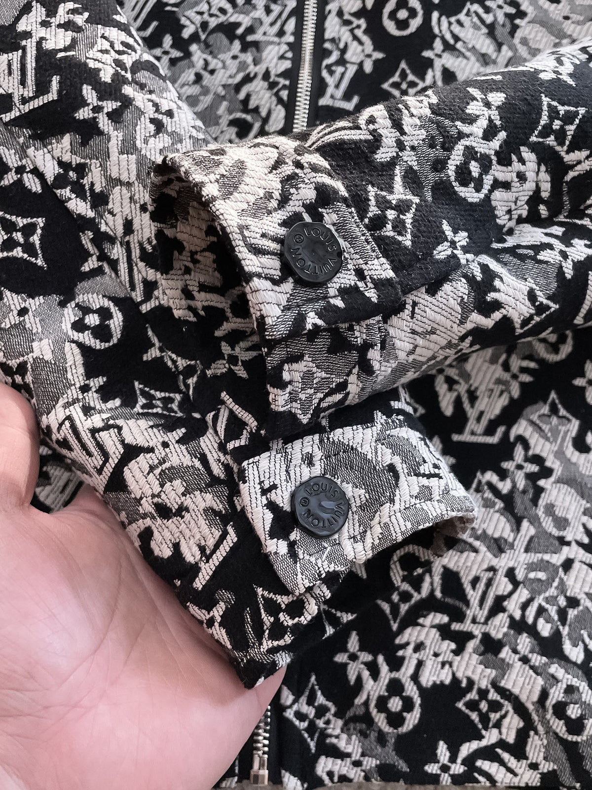 Chic Comfort Jacket-1049