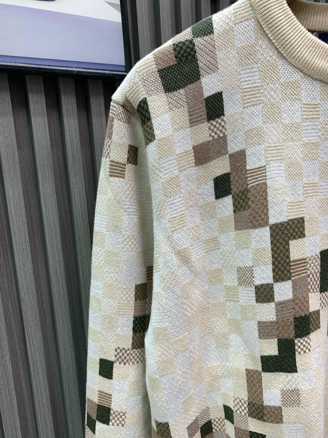 Classic Fashion Sweater-1088