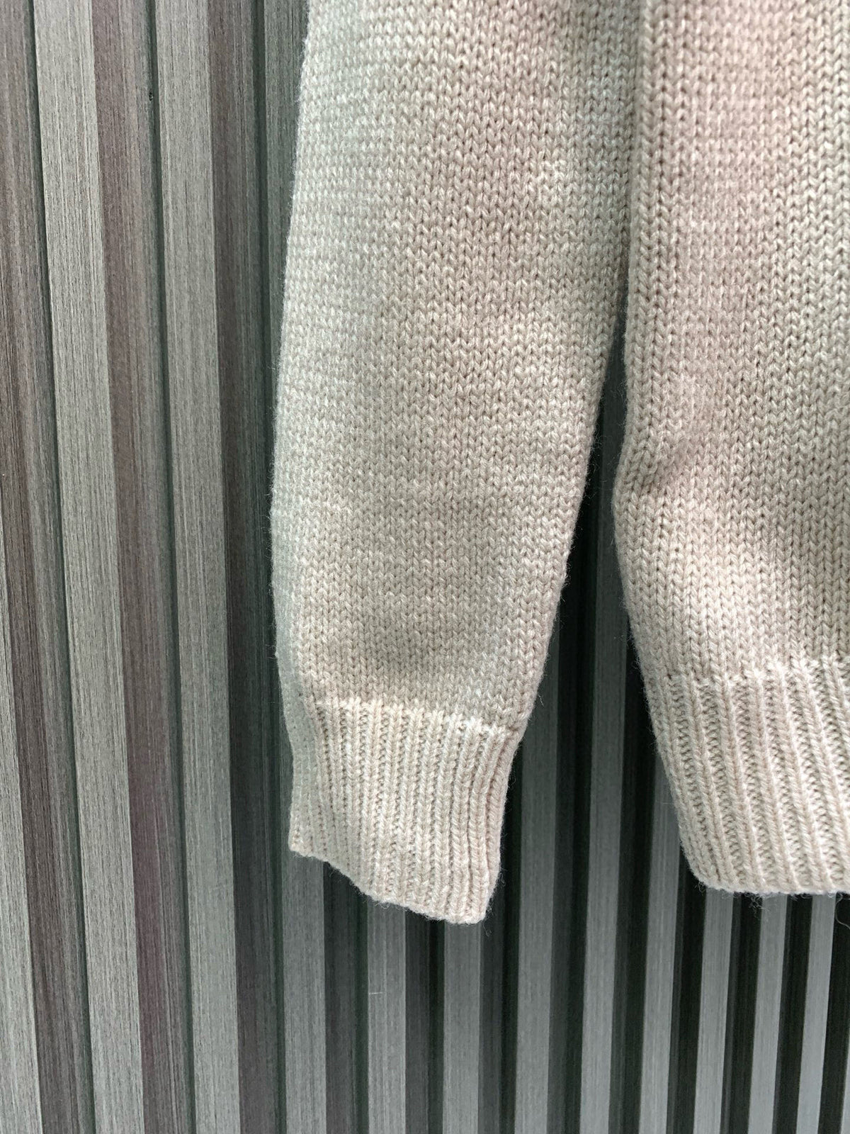 Classic Fashion Sweater-1106