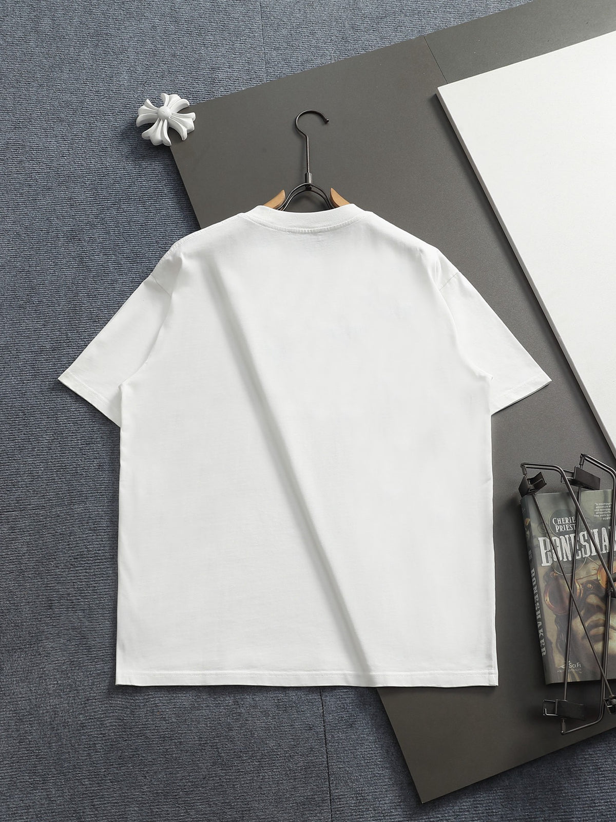 Classic T-shirt-186