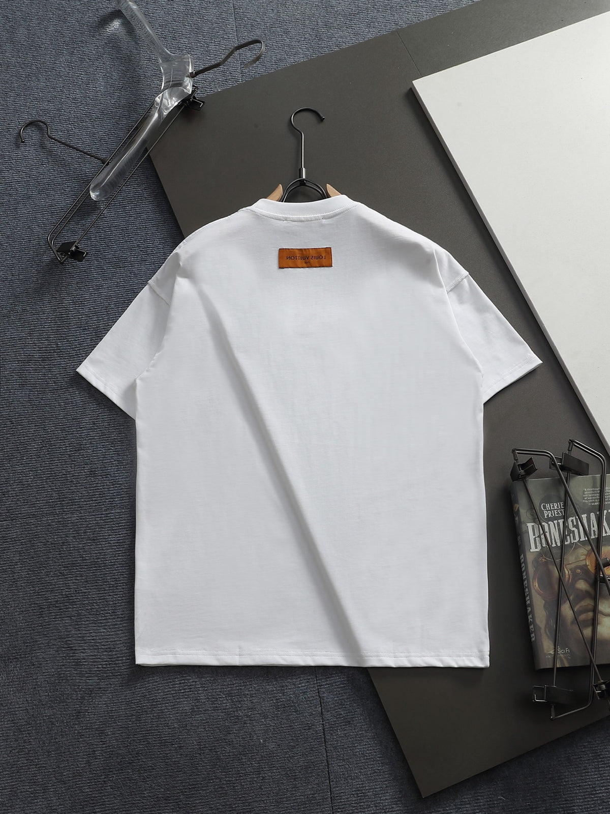 Classic T-shirt-389