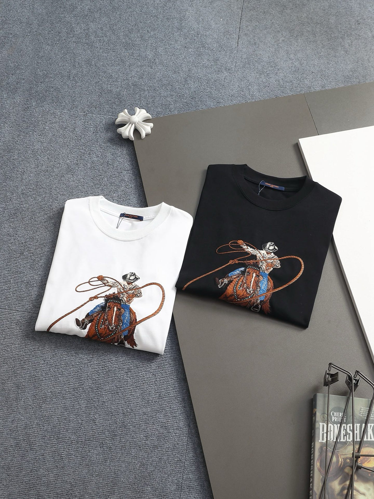 Classic T-shirt-390