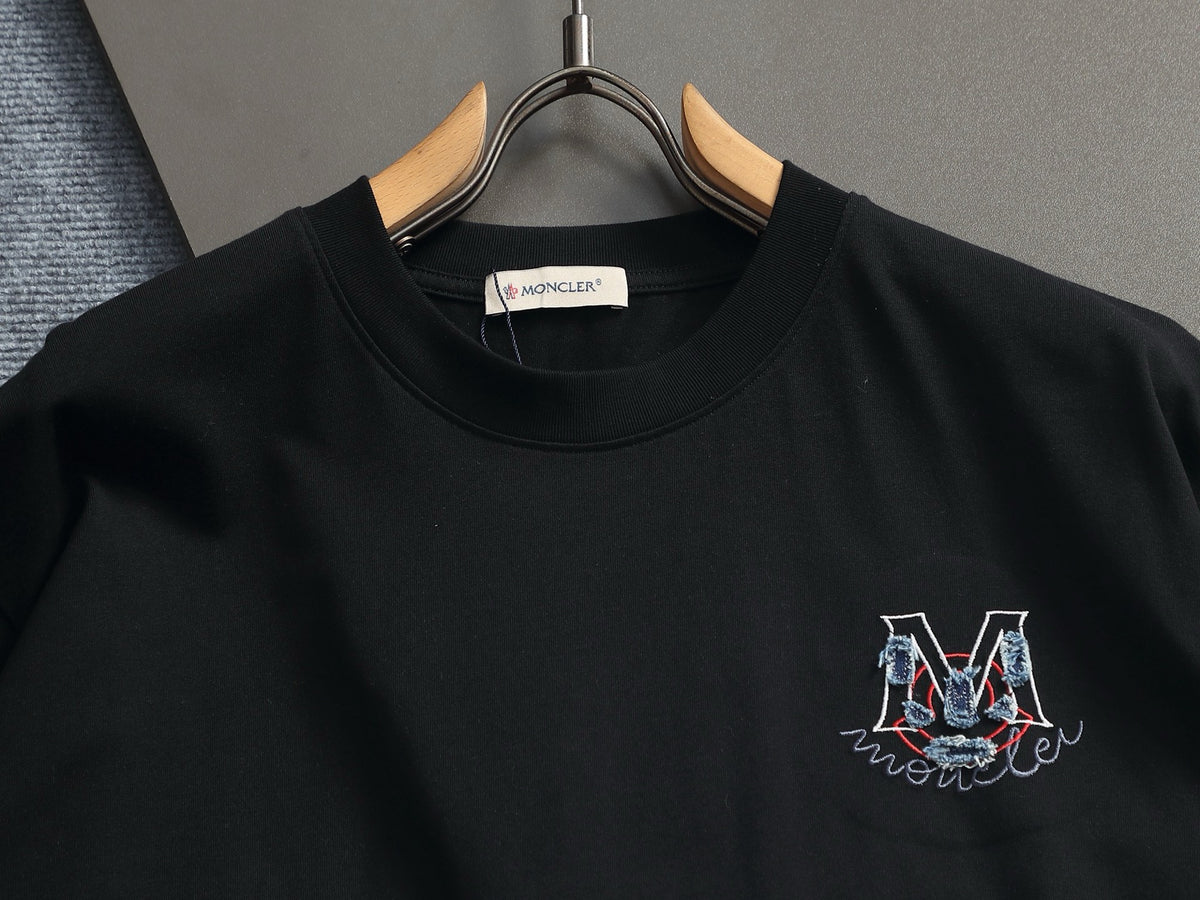 Classic T-shirt-400