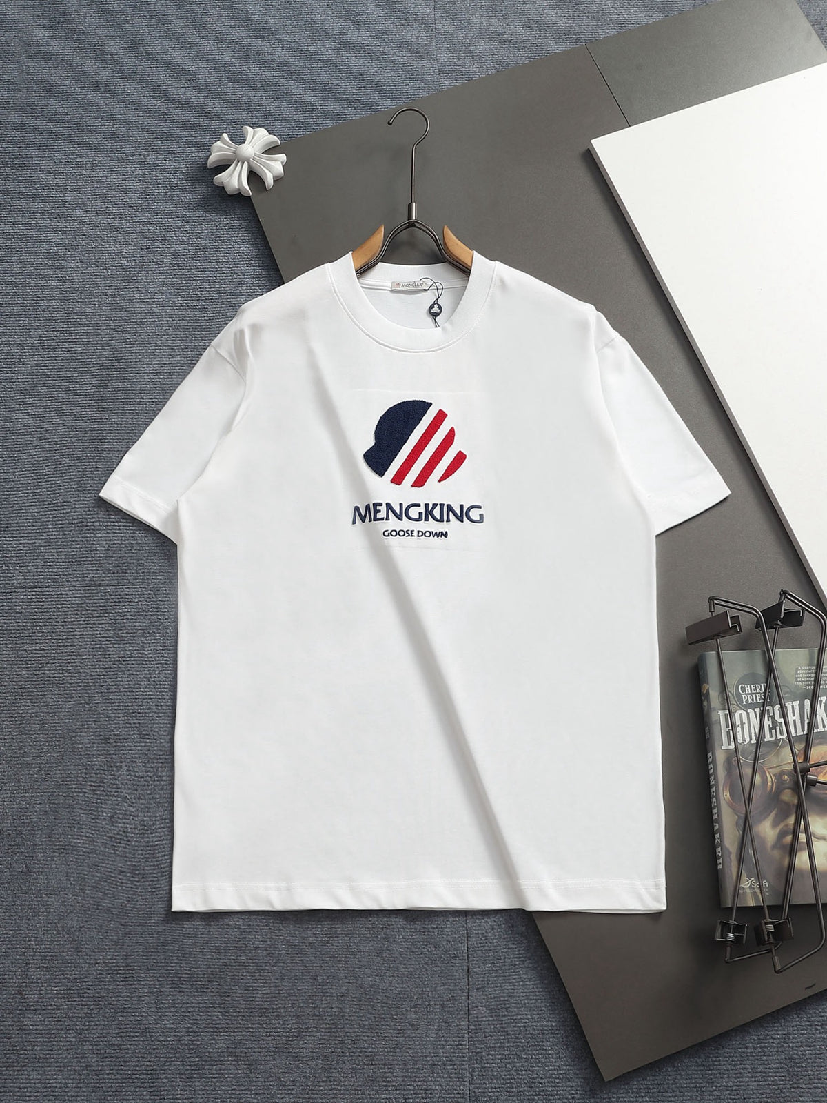 Classic T-shirt-339