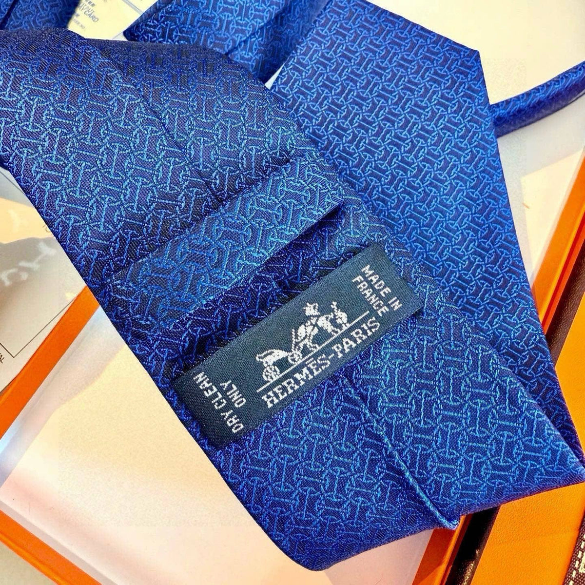 Handcrafted Jacquard Tie-2