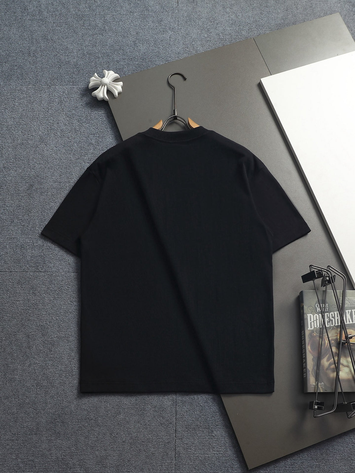 Classic T-shirt-494