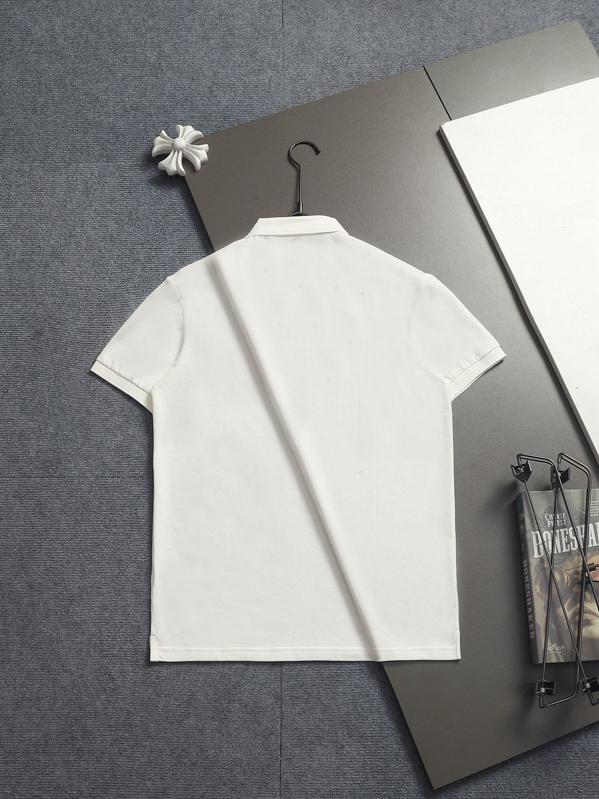 Classic T-shirt-564