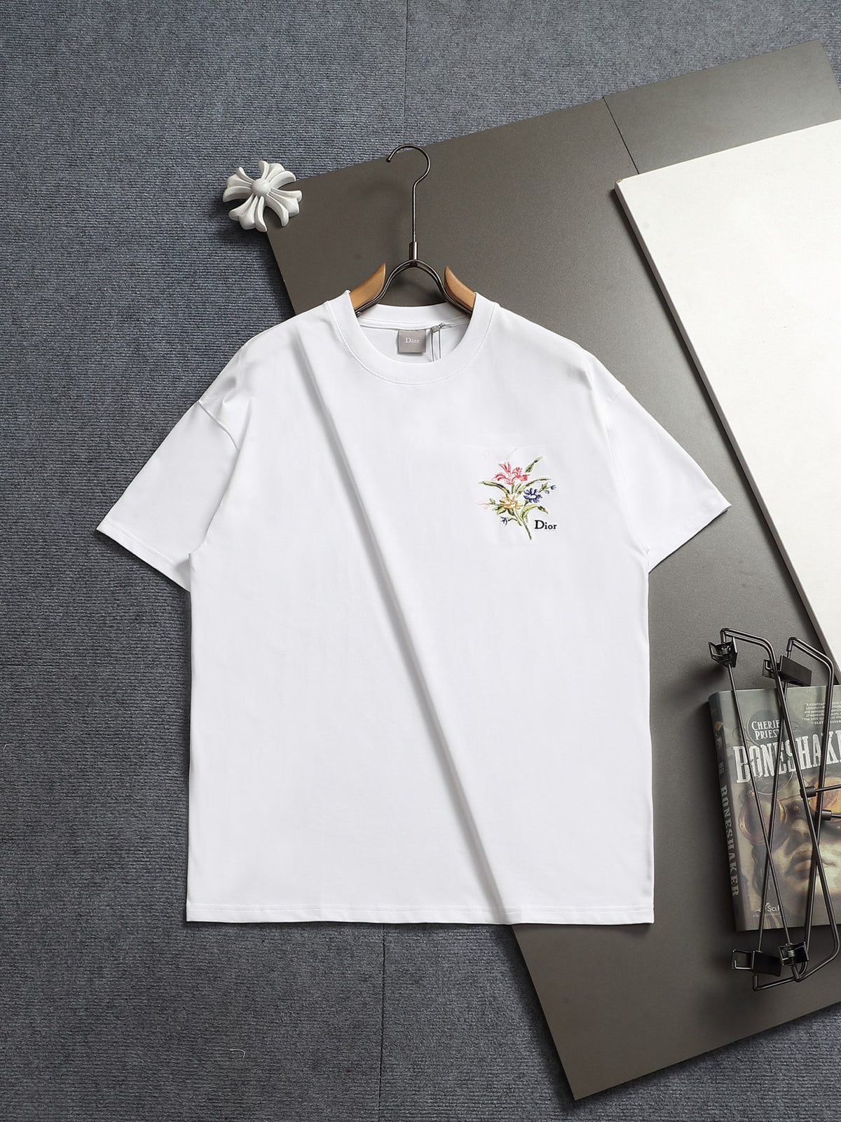 Classic T-shirt-568