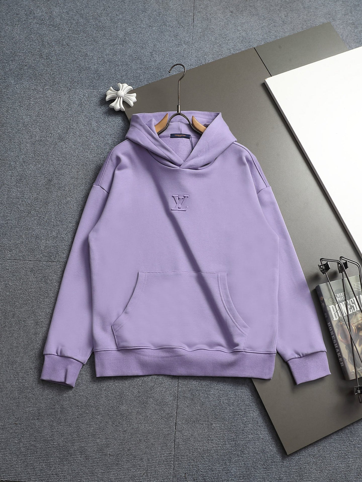 Classic Fit Hoodie-1108