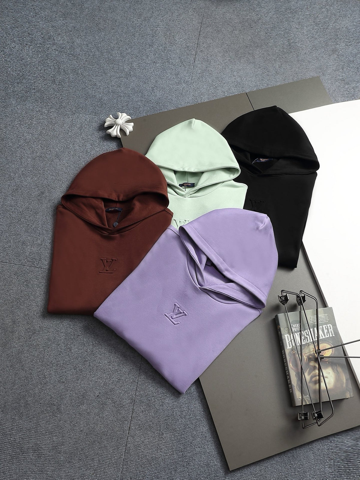 Classic Fit Hoodie-1108