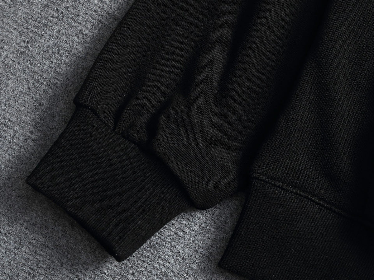 Classic Fit Hoodie-1108
